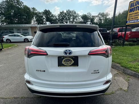 Used 2016 Toyota RAV4 XLE w/ Convenience Package AWD/4WD image 6