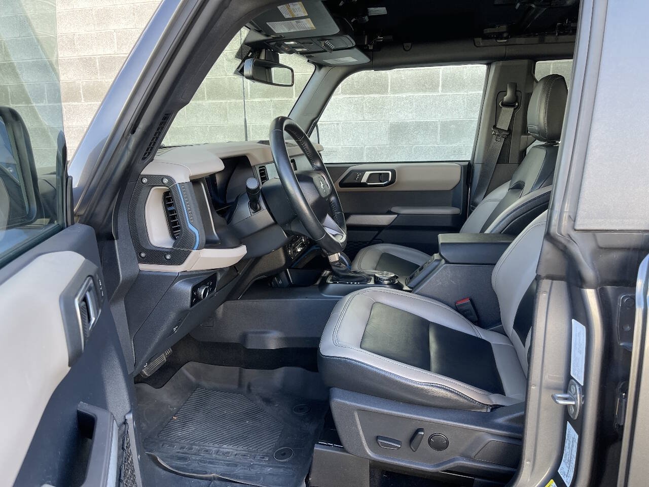 Used 2023 Ford Bronco Wildtrak AWD/4WD image 8