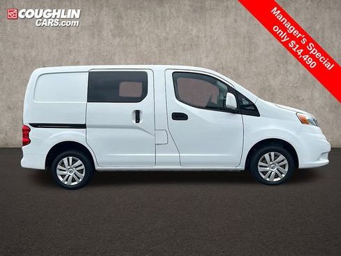 Used 2020 Nissan NV200 SV w/ Sliding Glass Door Package image 4