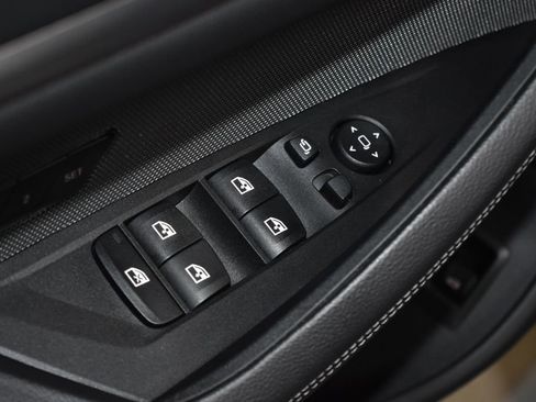 Certified 2023 BMW M440i xDrive Gran Coupe w/ Premium Package image 6