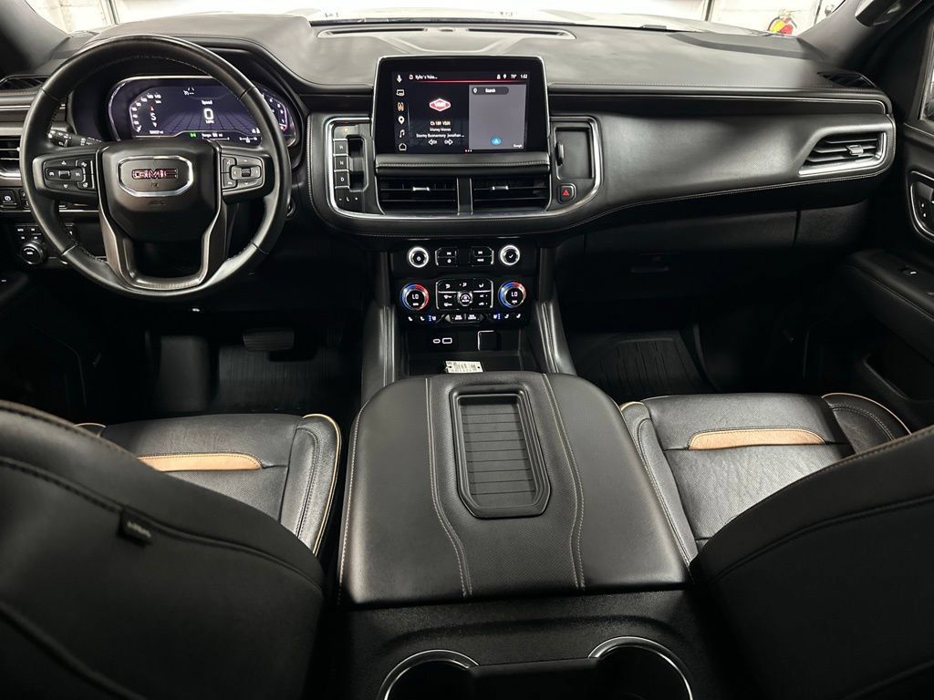 Used 2023 GMC Yukon XL AT4 w/ Technology Package AWD/4WD image 25