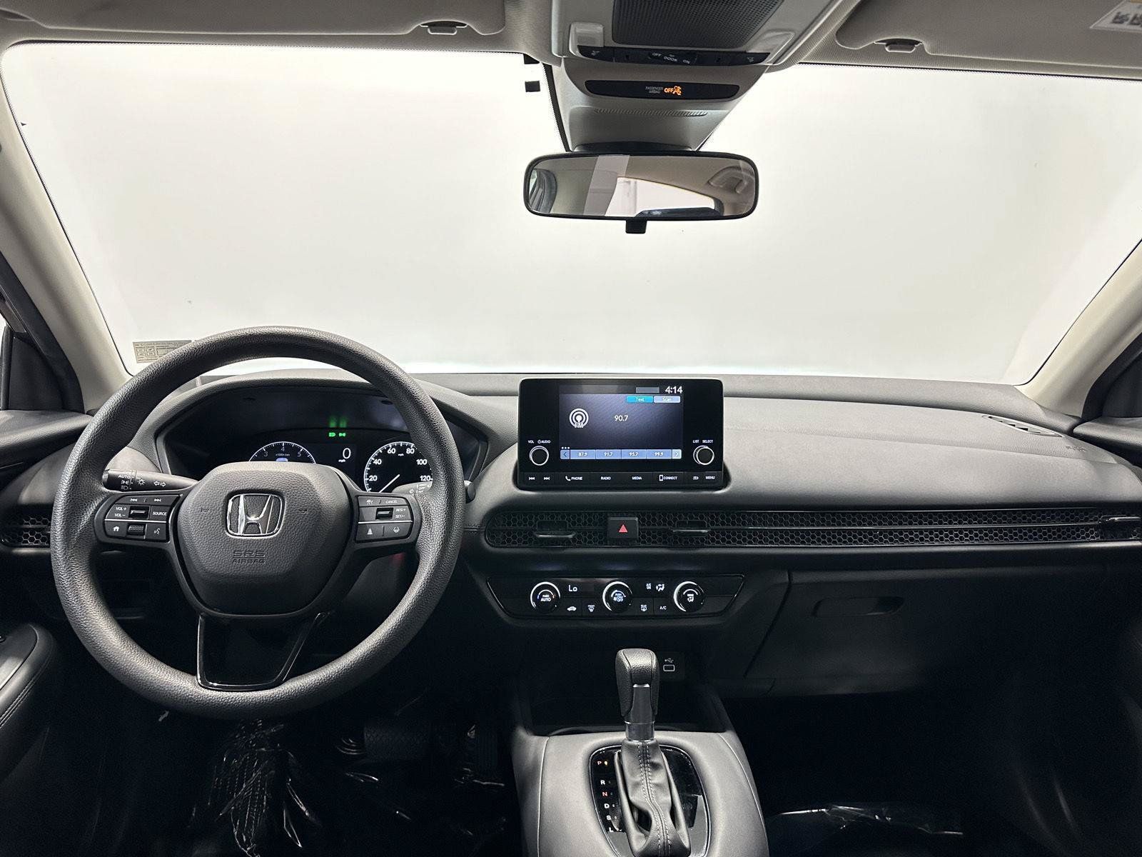Certified 2025 Honda HR-V LX image 16