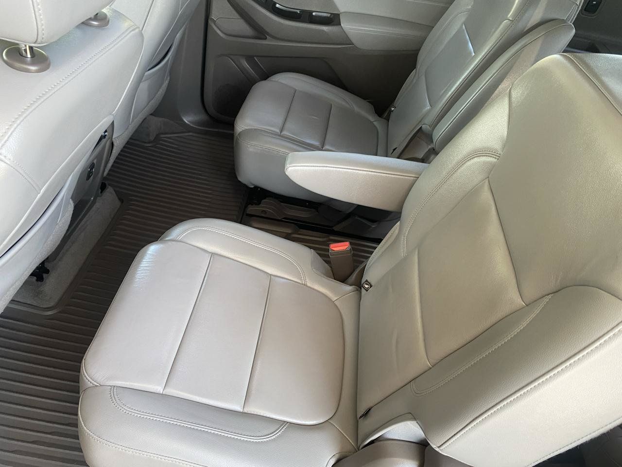 Used 2020 Chevrolet Traverse LT AWD/4WD image 10