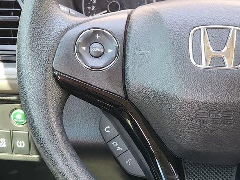 Used 2020 Honda HR-V LX image 27