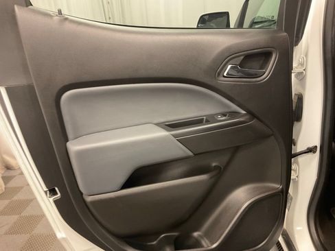 Used 2019 Chevrolet Colorado Z71 AWD/4WD image 33