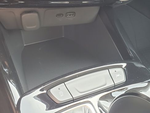 New 2025 Chevrolet Trax ACTIV w/ Driver Confidence Package image 21