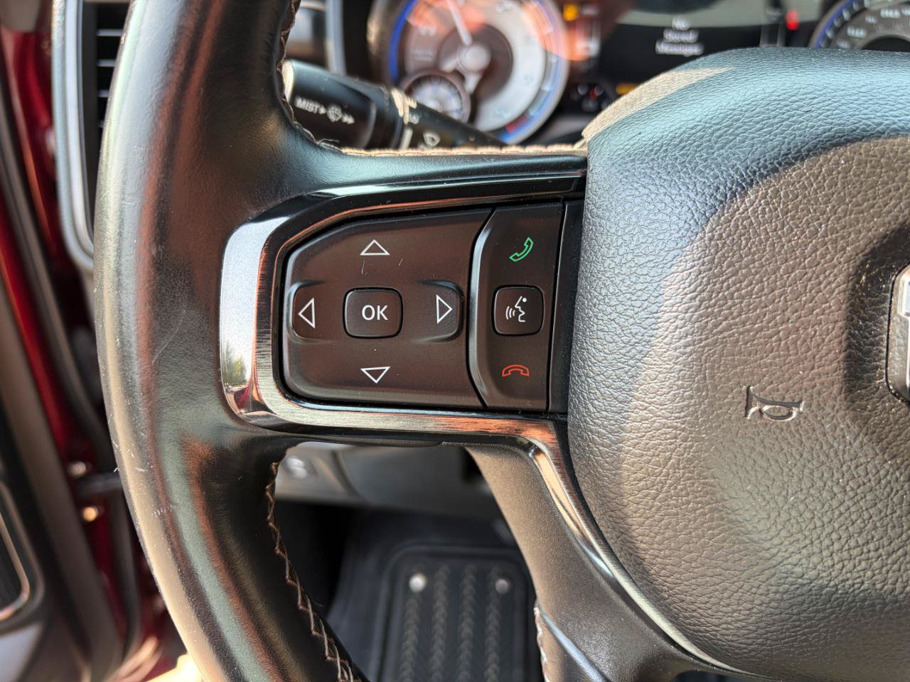 Used 2022 RAM 1500 Limited w/ Body-Colour Bumper Group AWD/4WD image 15