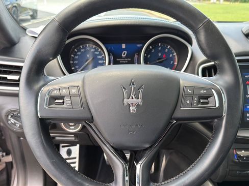 Used 2019 Maserati Ghibli S GranLusso AWD/4WD image 20