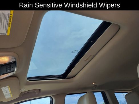 Used 2018 Jeep Grand Cherokee Limited image 30