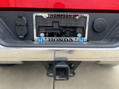 Used 2025 Chevrolet Silverado 1500 LT image 6