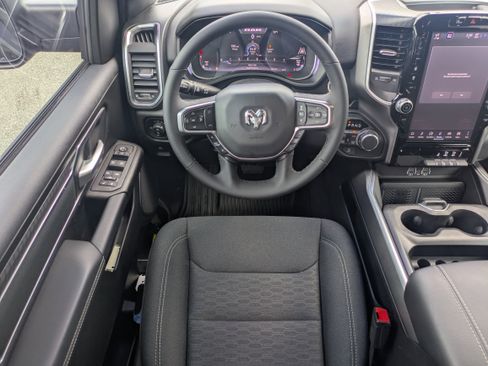 Used 2026 RAM 1500 Big Horn AWD/4WD image 17