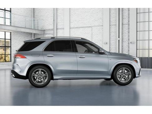 New 2025 Mercedes-Benz GLE 53 AMG 4MATIC image 17