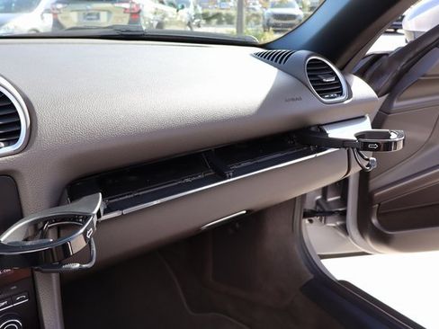 Used 2023 Porsche 718 Boxster image 38