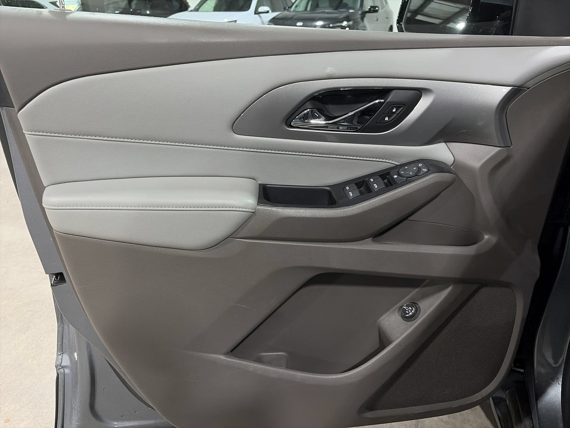 Used 2019 Chevrolet Traverse LT AWD/4WD image 24