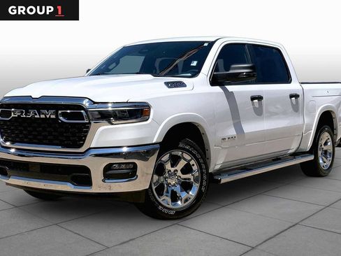 Used 2025 RAM 1500 Big Horn AWD/4WD image 1