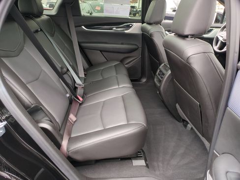 Certified 2025 Cadillac XT5 Premium Luxury FWD image 28