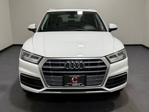 Used 2018 Audi Q5 2.0T Premium Plus w/ Premium Plus Package AWD/4WD image 3