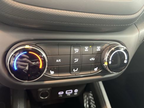 Used 2023 Chevrolet TrailBlazer LT image 15