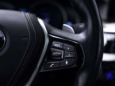 Used 2019 BMW 530i xDrive image 21