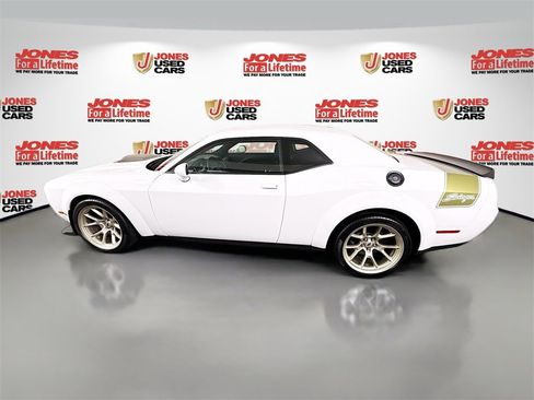 Certified 2023 Dodge Challenger R/T Scat Pack image 16