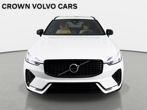 Used 2023 Volvo XC60 B6 Ultimate w/ Protection Package Premier AWD/4WD image 2