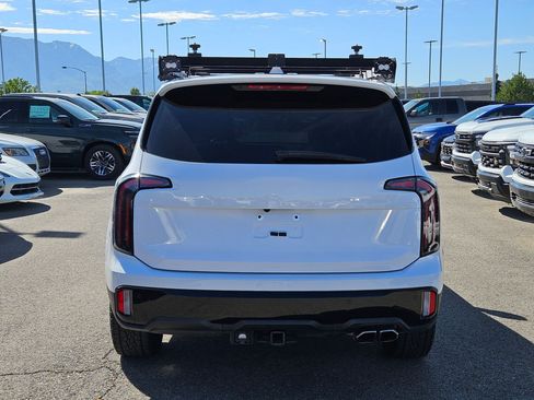 Used 2024 Kia Telluride SX Prestige X-Pro AWD/4WD image 4