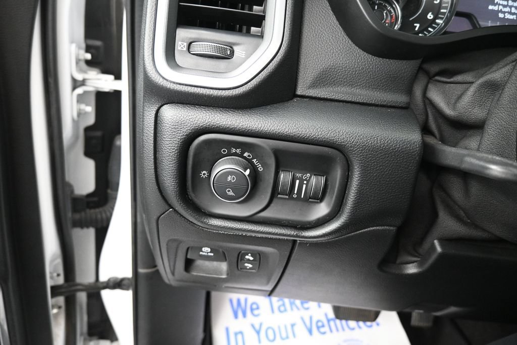 Used 2020 RAM 1500 Laramie w/ Sport Appearance Package AWD/4WD image 27