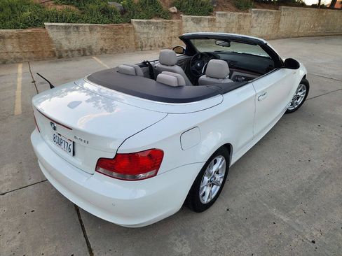 Used 2008 BMW 128i Convertible RWD image 5