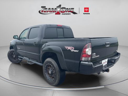 Used 2013 Toyota Tacoma 4x4 Double Cab w/ TRD Sport Pkg image 6
