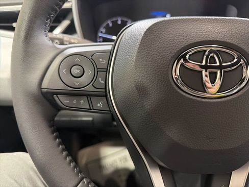 Used 2026 Toyota Corolla SE FWD image 24