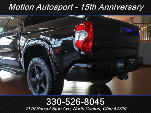 Used 2017 Toyota Tundra SR5 image 8