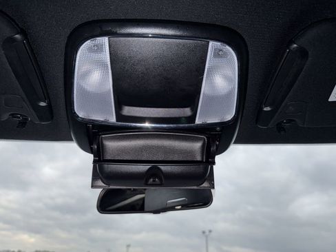 Used 2020 Dodge Charger SXT w/ Blacktop Package image 27