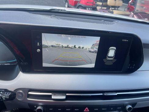 Used 2023 Hyundai Palisade SEL AWD/4WD image 33