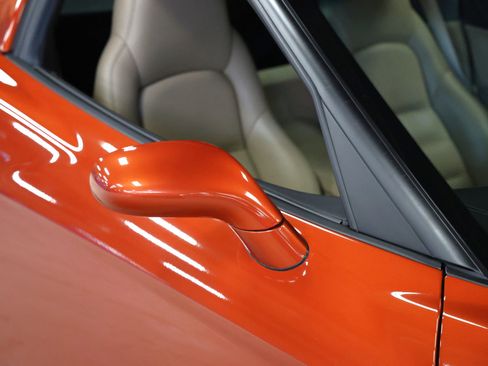 Used 2005 Chevrolet Corvette 2dr Cpe w/ Performance Handling Package image 18