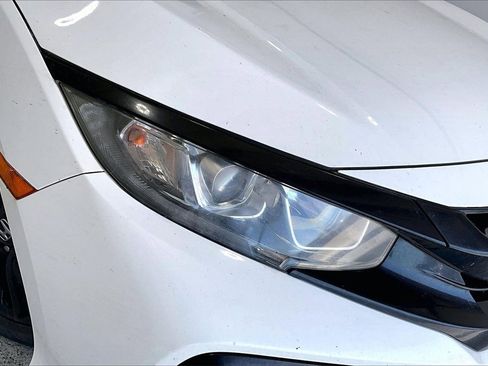 Used 2018 Honda Civic EX image 12