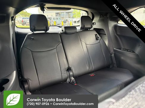 Used 2026 Toyota Sienna Platinum AWD/4WD image 16