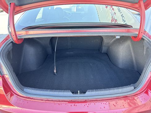 Used 2021 Kia K5 GT-Line image 9