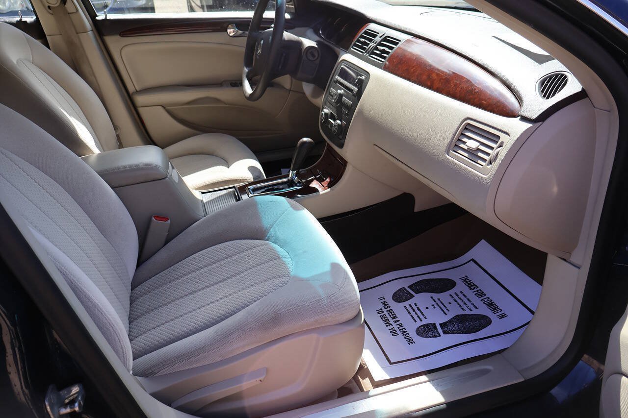 Used 2007 Buick Lucerne CX FWD image 11