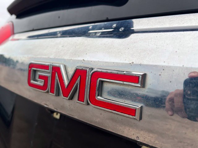 Used 2011 GMC Terrain SLT w/ Cargo Package AWD/4WD image 12