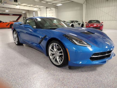 Used 2014 Chevrolet Corvette Stingray Coupe w/ 2LT Preferred Equipment Group RWD image 2