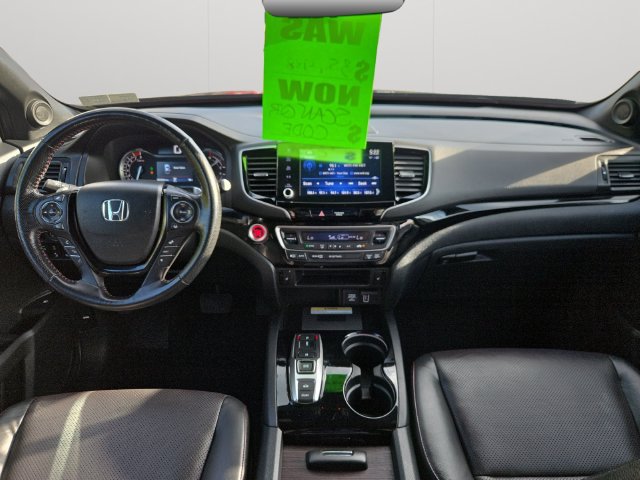 Used 2023 Honda Ridgeline Black Edition image 17