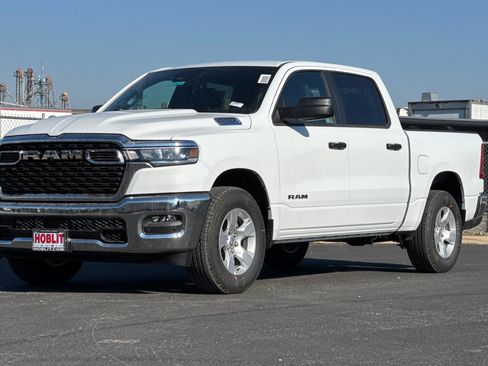 New 2025 RAM 1500 2WD Crew Cab image 7