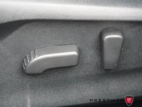 Used 2022 Subaru Impreza 2.0i Limited w/ Popular Package #2 image 23