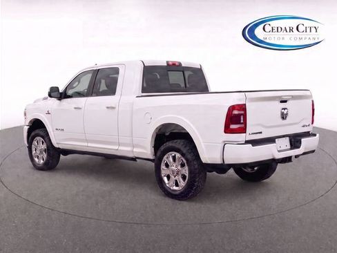 Used 2022 RAM 3500 Laramie AWD/4WD image 3