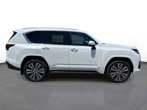 New 2026 Lexus LX 700h Luxury AWD/4WD image 2