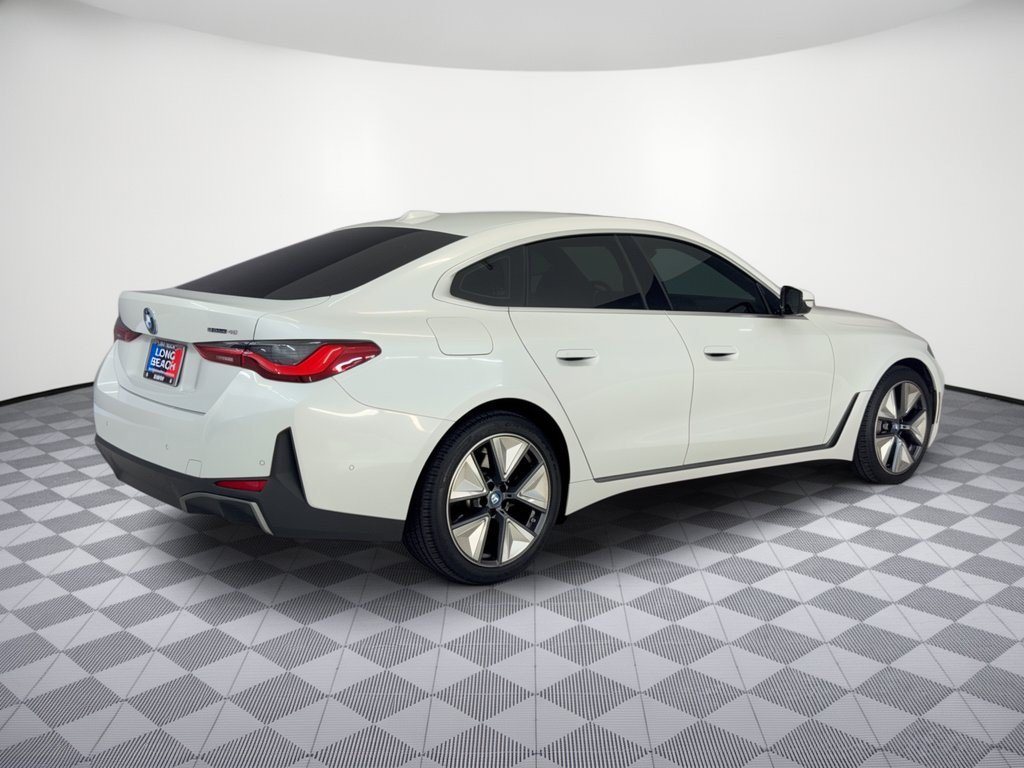 Used 2023 BMW i4 eDrive40 RWD image 9