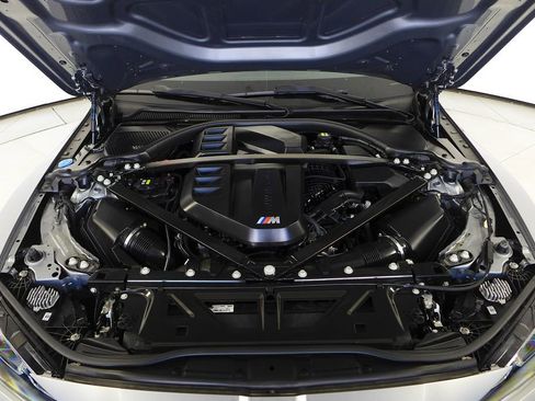 Used 2023 BMW M4 Competition image 6