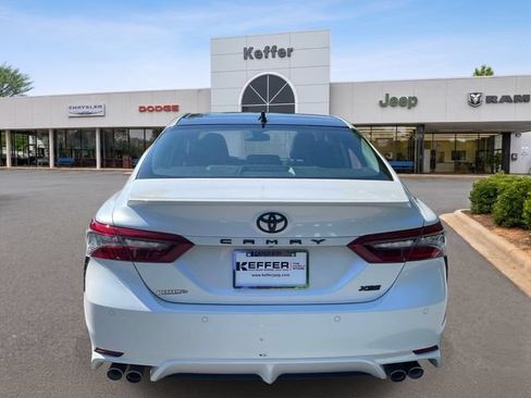 Used 2021 Toyota Camry XSE w/ Navigation Package FWD image 5