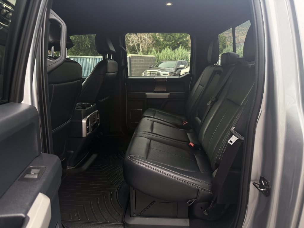 Used 2022 Ford F250 Lariat w/ Black Appearance Package AWD/4WD image 34