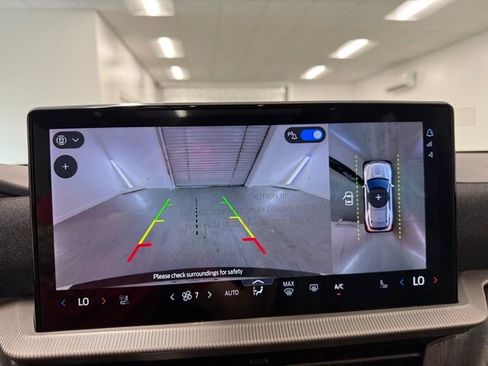 New 2026 Ford Explorer Platinum image 22